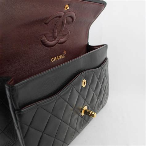 Chanel Timeless Classic Media Nera Oro For Sale at 1stDibs